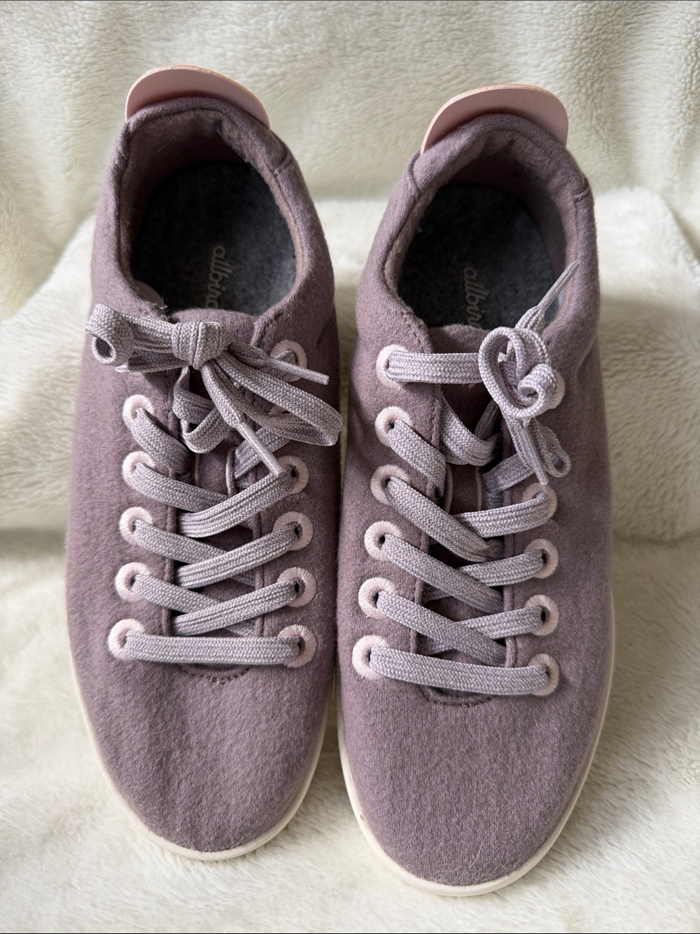 allbirds Women's (size 8) wool Cruiser in Lavender